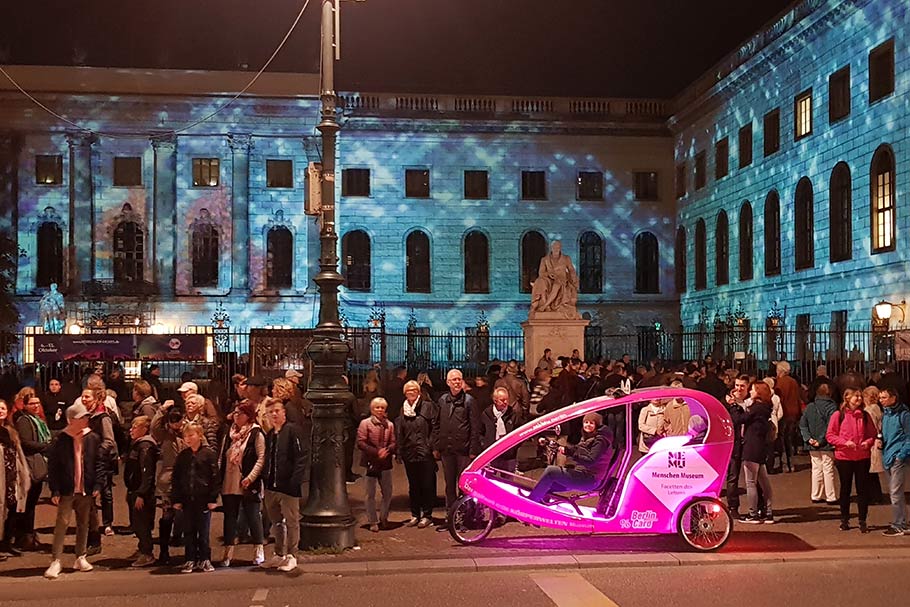 Berliner Lichterfeste mit BikeTaxi